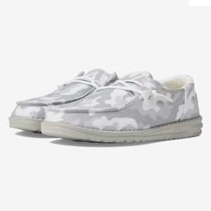HEY DUDE WENDY FUNK CLOUD CAMO
